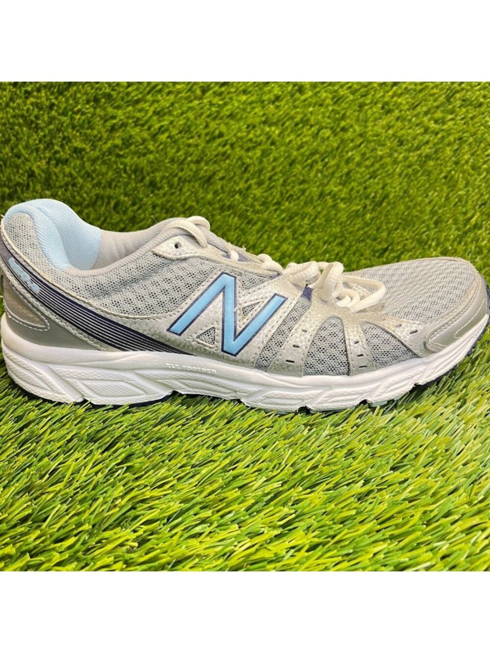 New Balance 450v2 Womens Size 8 Gray White Blue Athletic Running Shoes Sneakers